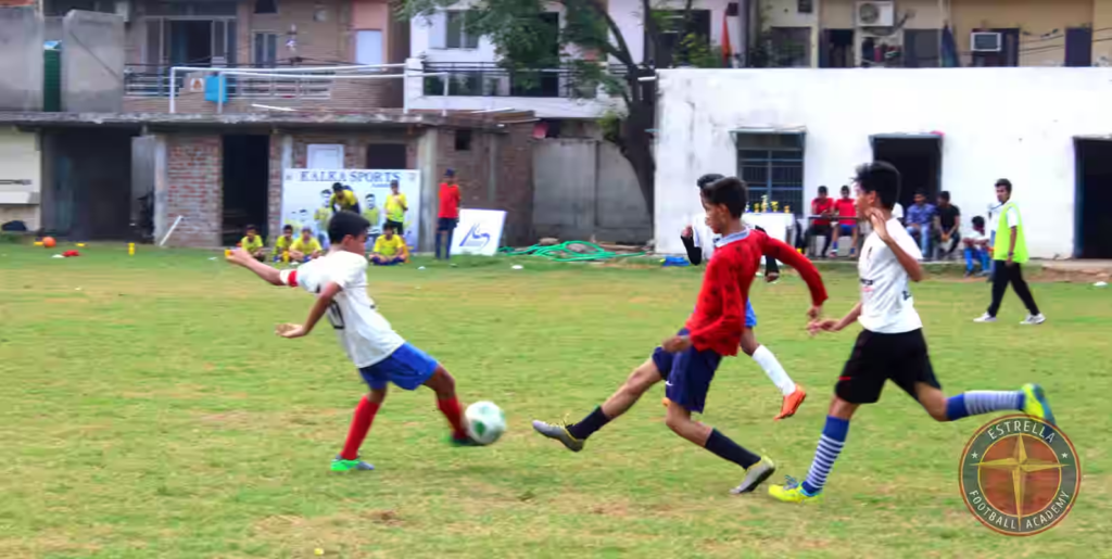 Unleash your inner football star! Explore the top 10 football coaching classes in Delhi offering programs for all ages and skill levels