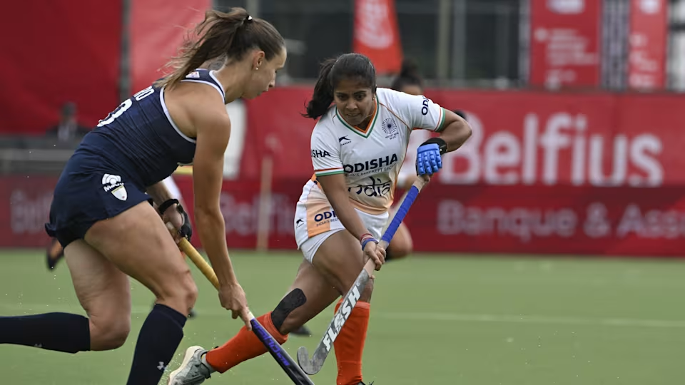 The Indian women's hockey team faced a tough challenge in the FIH Pro League, suffering a 0-5 defeat against Argentina.