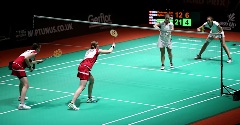 How to serve in Badminton: Your Ultimate Guide!